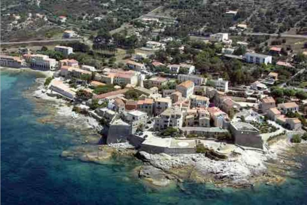 Studio Tout Equipe De 27M2, A 100M De La Mer, Et 500M Des Commerces Algajola  Exteriör bild